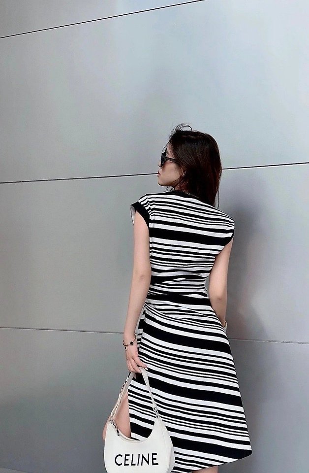 img_l(1250).jpg